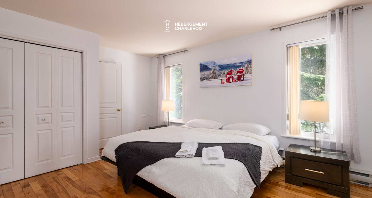 ATM-279 - Inviting Villa with breathaking views: Perfect for gatherings and exploring beautiful Charlevoix!